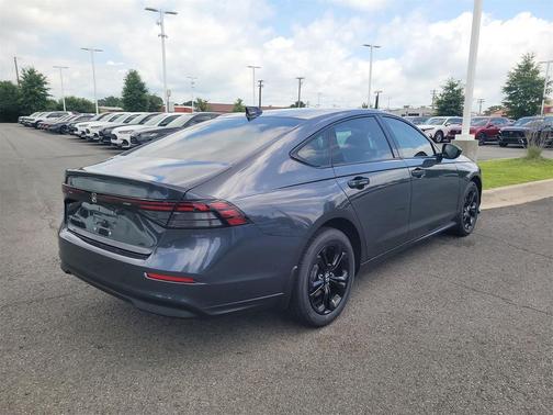 2025 Honda Accord Sport SE 1.5T
