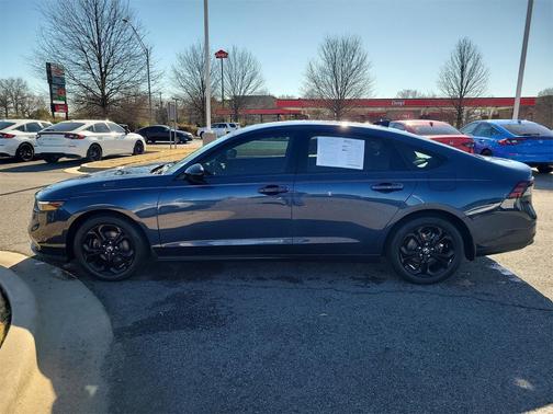 2025 Honda Accord Sport SE 1.5T