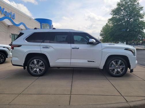 Wind Chill Pearl 2024 Toyota Sequoia Capstone