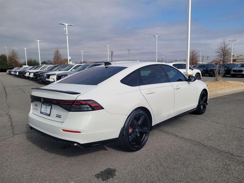 2025 Honda Accord Hybrid Sport-L