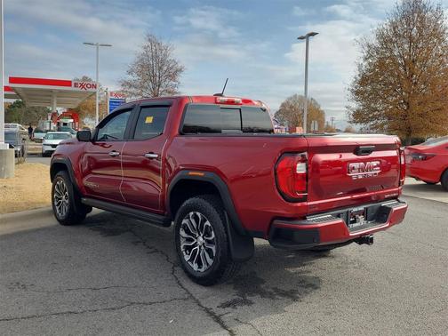 2024 GMC Canyon Denali
