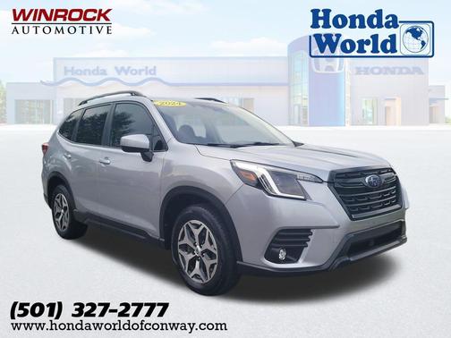 2024 Subaru Forester Premium