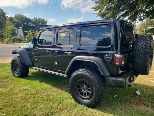 2022 Jeep Wrangler Unlimited High Tide 4x4