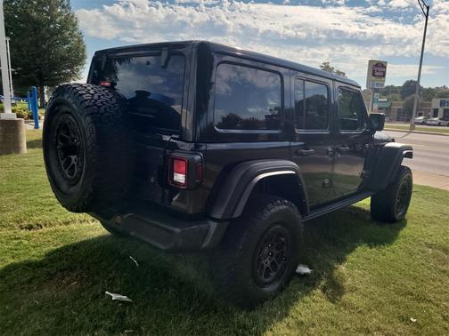 2022 Jeep Wrangler Unlimited High Tide 4x4