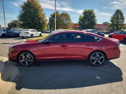 2025 Honda Accord Hybrid Base