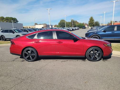 2025 Honda Accord Hybrid Base