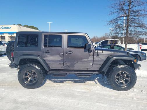 2018 Jeep Wrangler JK Unlimited Willys Wheeler W