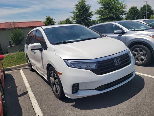 Platinum White Pearl 2021 Honda Odyssey Touring