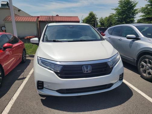 Platinum White Pearl 2021 Honda Odyssey Touring
