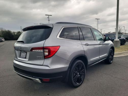 2022 Honda Pilot AWD Special Edition