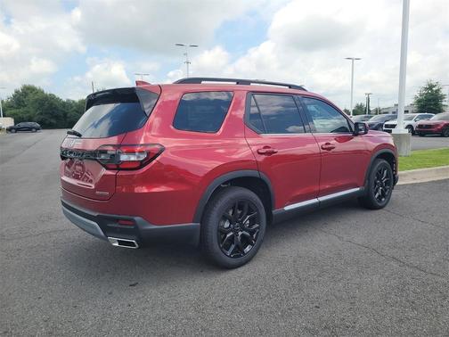 2025 Honda Pilot Touring 8-Passenger