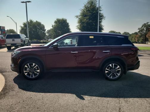 2025 INFINITI QX60 Luxe