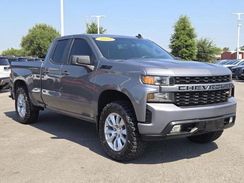 2022 Chevrolet Silverado 1500 Custom