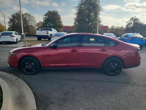 2025 Honda Accord Sport SE 1.5T