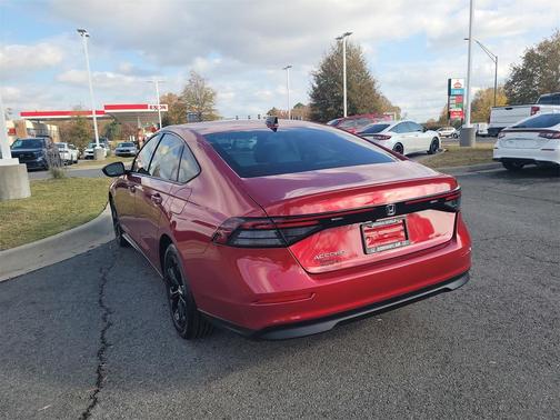 2025 Honda Accord Sport SE 1.5T