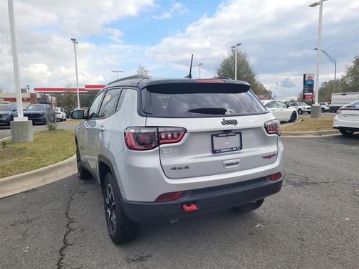 2024 Jeep Compass Trailhawk