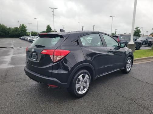 2017 Honda HR-V LX