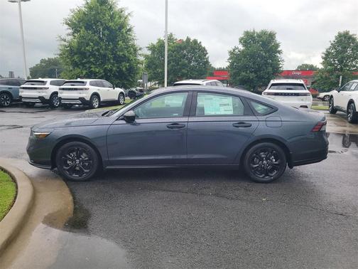 2025 Honda Accord Sport SE 1.5T