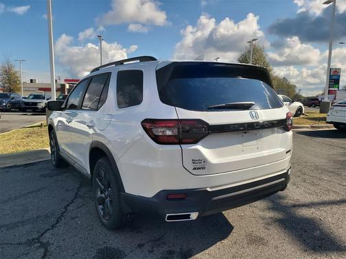 2025 Honda Pilot Sport