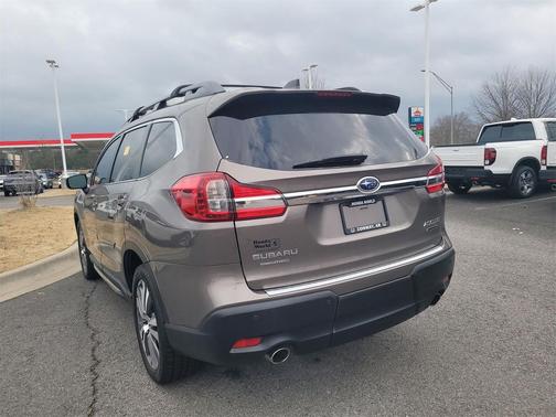 2022 Subaru Ascent Limited 8-Passenger