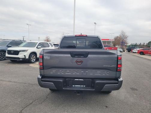 2022 Nissan Frontier PRO-4X