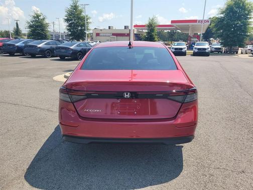 2025 Honda Accord Sport SE 1.5T