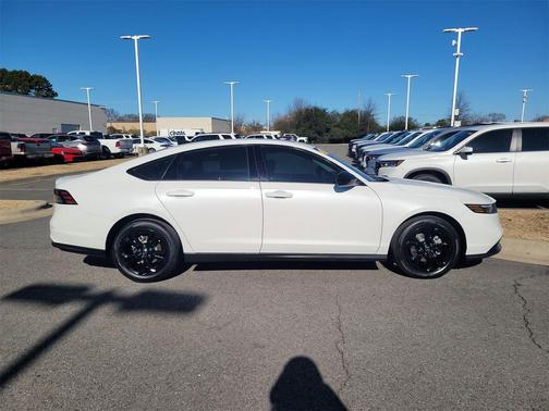 2025 Honda Accord Sport SE 1.5T