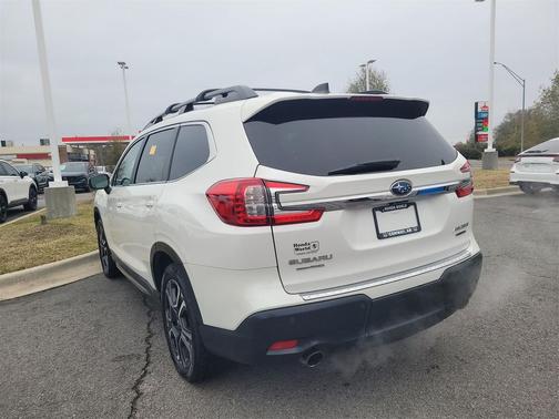 2023 Subaru Ascent Limited 8-Passenger