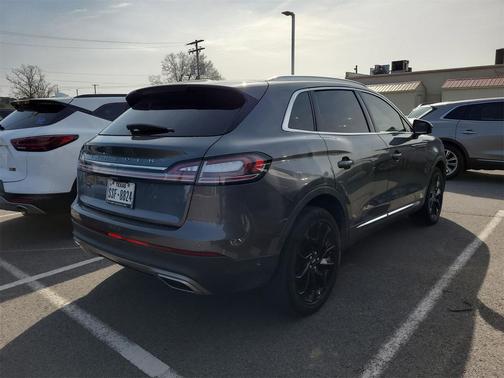 2022 Lincoln Nautilus Reserve