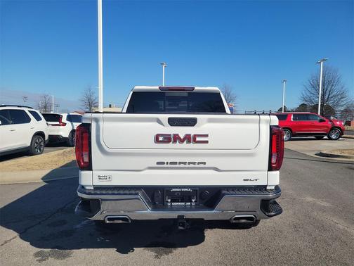2022 GMC Sierra 1500 SLT