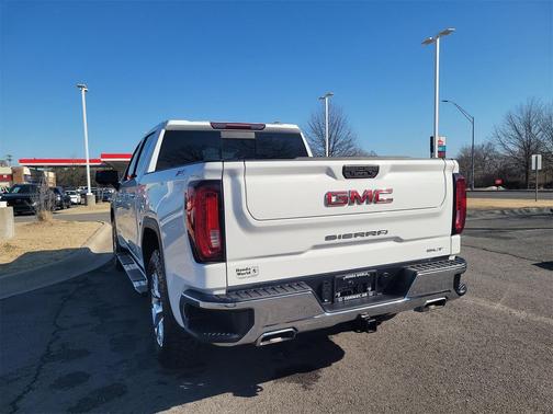 2022 GMC Sierra 1500 SLT