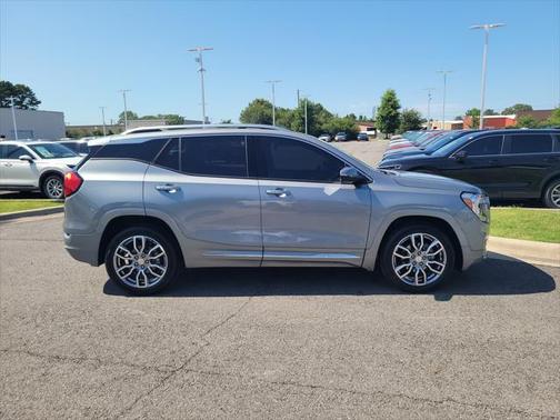 2024 GMC Terrain Denali