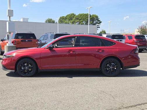 2025 Honda Accord Sport SE 1.5T