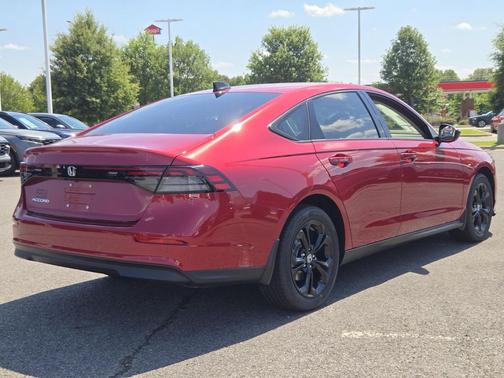 2025 Honda Accord Sport SE 1.5T