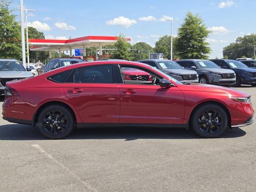 2025 Honda Accord Sport SE 1.5T