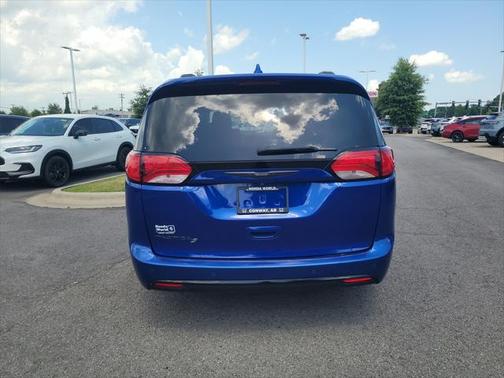 2018 Chrysler Pacifica Touring-L Plus