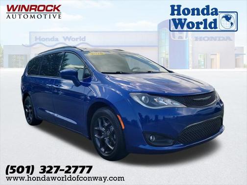 2018 Chrysler Pacifica Touring-L Plus
