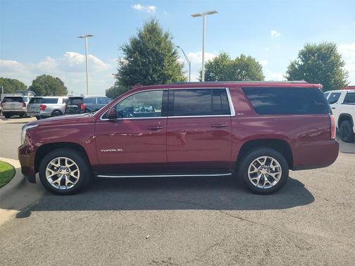2020 GMC Yukon XL SLT