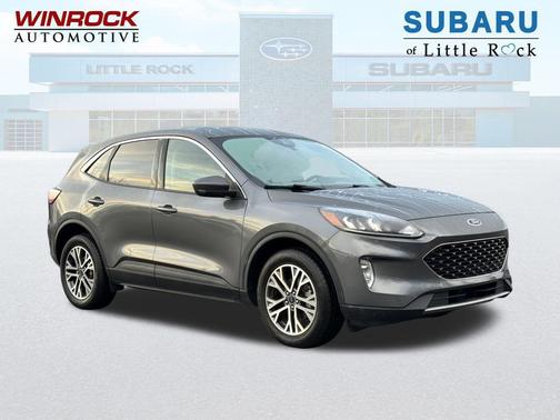 Gray Metallic 2022 Ford Escape SEL