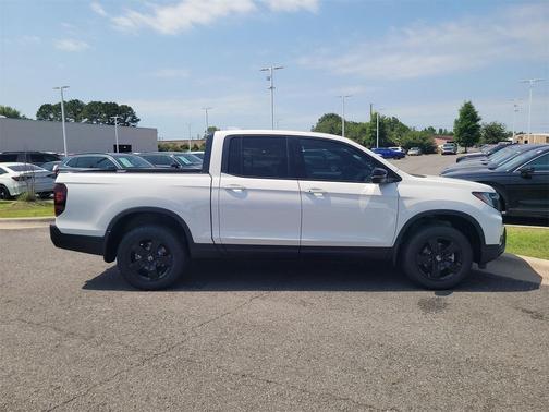 2025 Honda Ridgeline Black