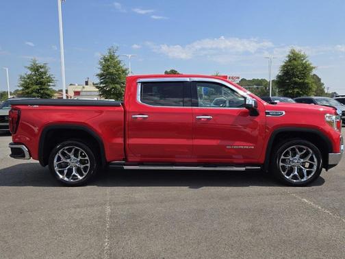 2022 GMC Sierra 1500 SLT