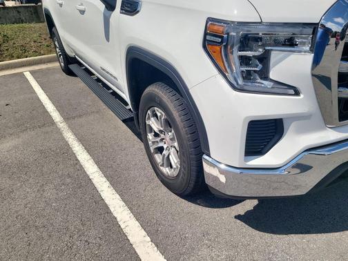 Summit White 2021 GMC Sierra 1500 SLE