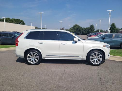 2018 Volvo XC90 T6 Inscription