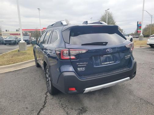 2024 Subaru Outback Touring