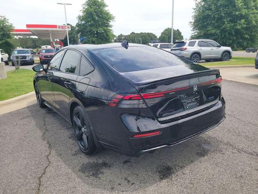 Crystal Black Pearl 2026 Honda Accord Hybrid Sport-L