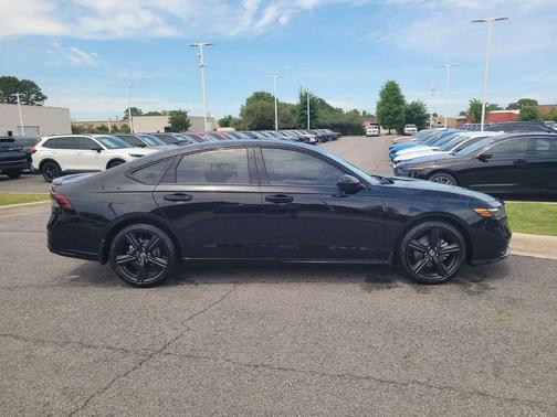 Crystal Black Pearl 2026 Honda Accord Hybrid Sport-L