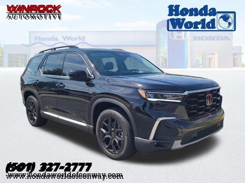 2025 Honda Pilot Touring 8-Passenger