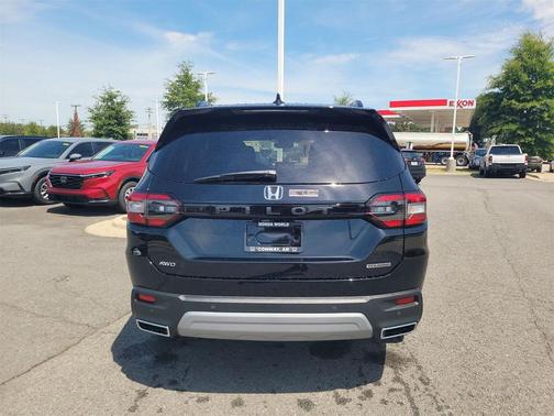 2025 Honda Pilot Touring 8-Passenger