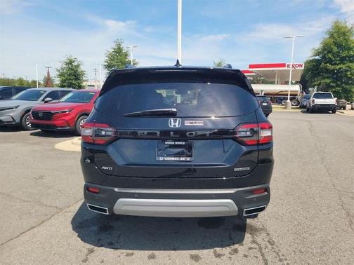 2025 Honda Pilot Touring 8-Passenger