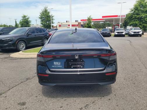 2025 Honda Accord LX 1.5T